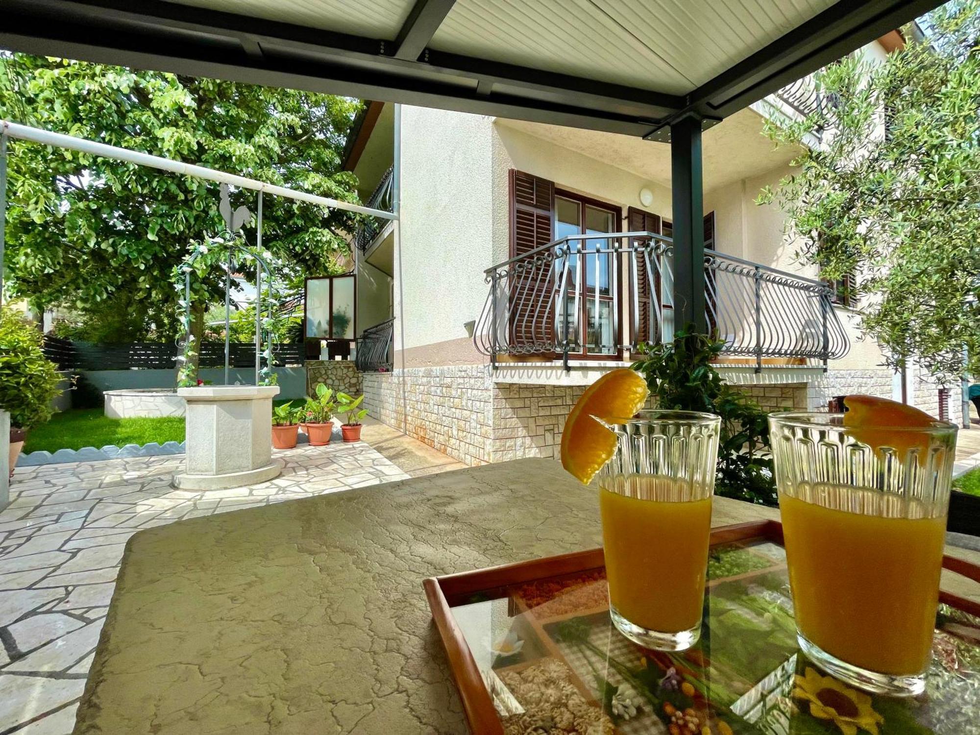 Apartment Adri روفينج المظهر الخارجي الصورة